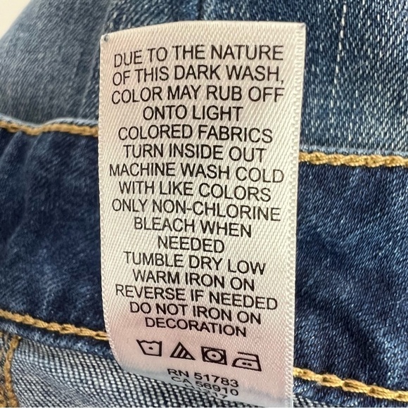 MAURICES Women’s High-Rise Blue Jeans Sz Small Short Distressed Ripped Stretch - Picture 7 of 13